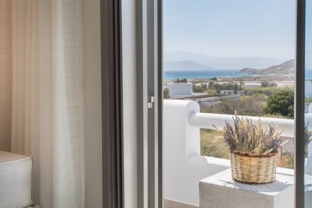 18 Grapes Boutique Hotel