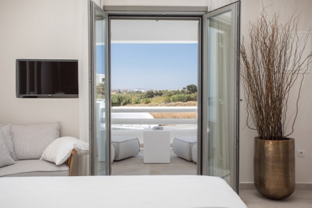 18 Grapes Boutique Hotel