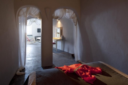 Andronis Luxury Suites