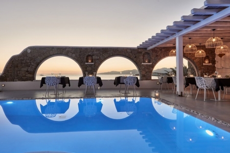 Kouros Boutique Hotel