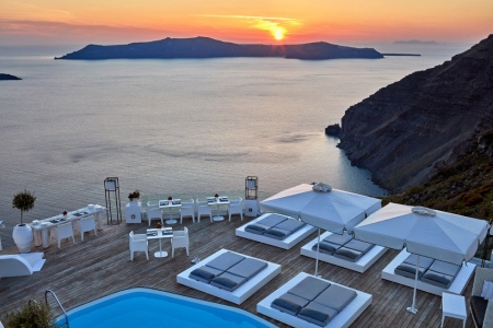 Sun Rocks Boutique Hotel